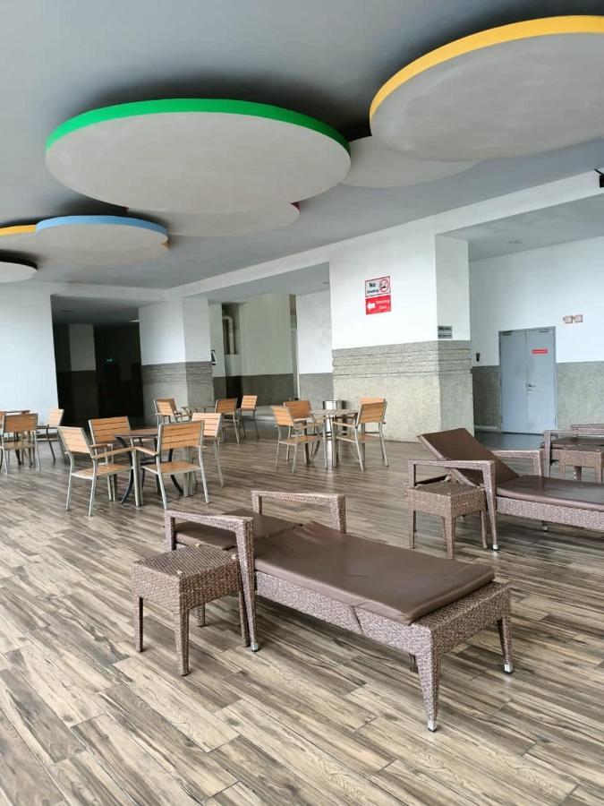 Twin Galaxy Jb Homestay By Summer Johor Bahru Esterno foto